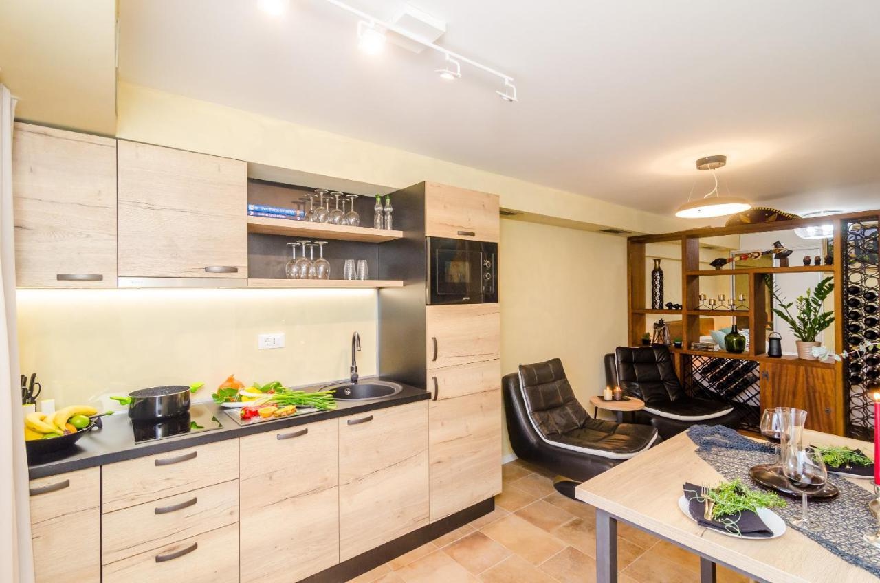 Apartment Getaway